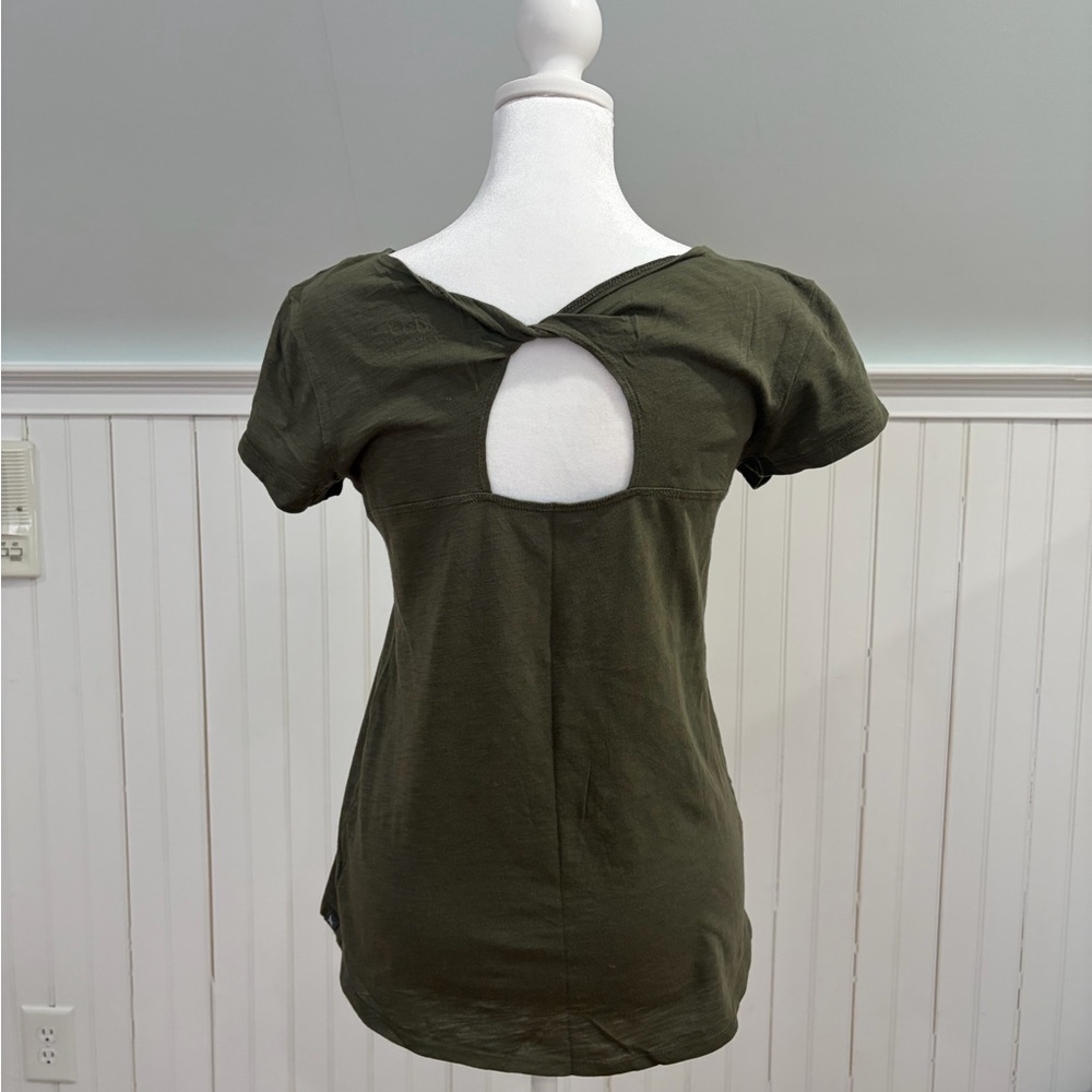 Eddie Bauer Twist Back Tee (XS)